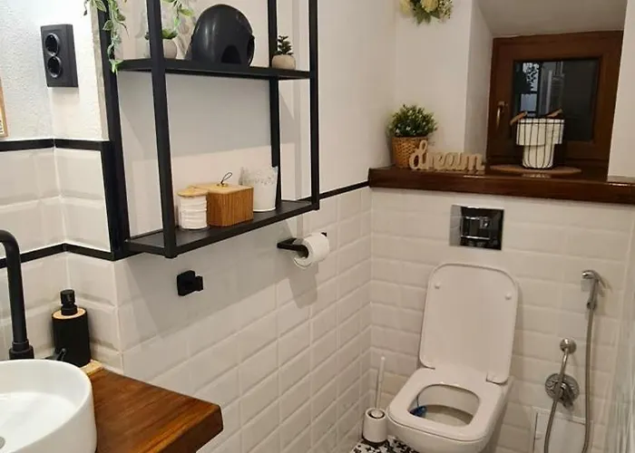 Black Church Apartman Brassó