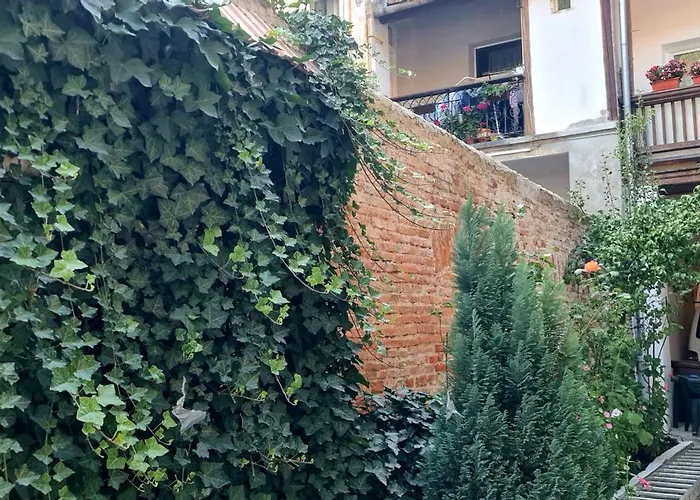 Apartment Black Church *